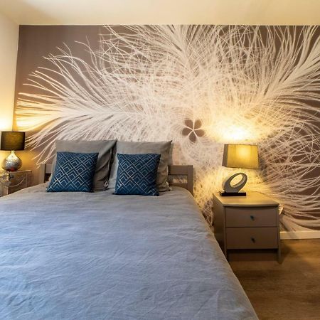 Le Felix Grat - Lavaloc Hotel Laval  Luaran gambar